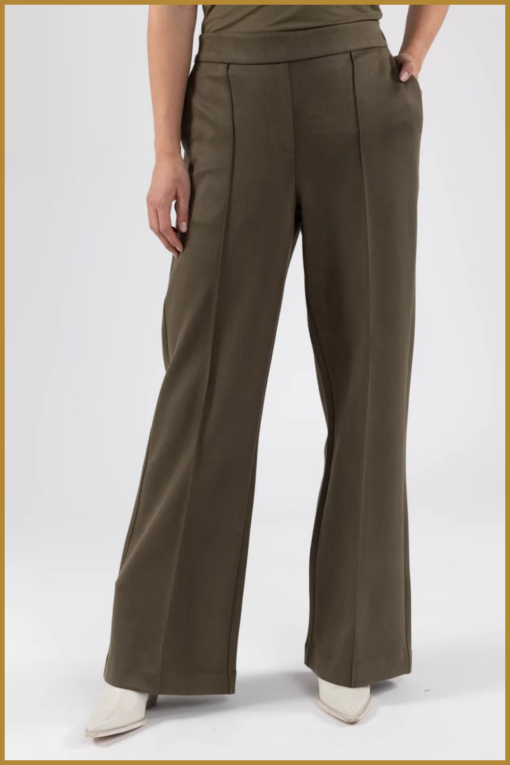 NUKUS - Jill Pants Burned Olive -NUK240024